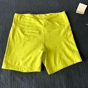 Calvin Klein performance short NWT large